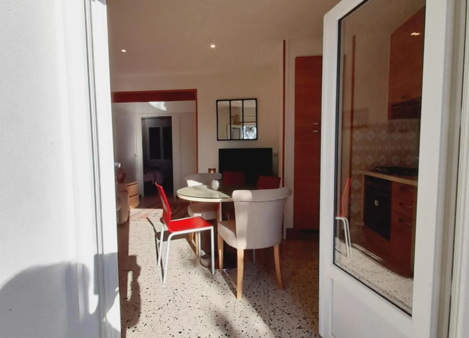 Holiday home Gite Des Vergiers Murs